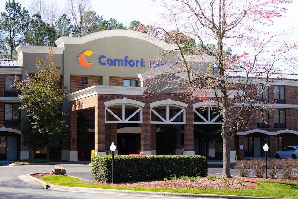 Clarion Pointe Research Triangle Park Durham Hotel Exterior photo